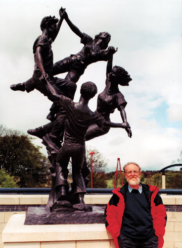 "The Comunity" sculpture by Charles Anderson